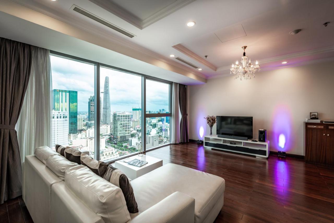 Spectacular Vincom Penthouse Downtown District 1 *