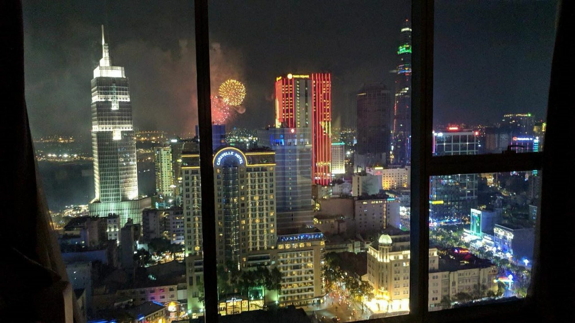 Spectacular Vincom Penthouse Downtown District 1 Apartamento *